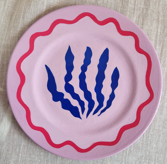 Pale Lilac Wall Plate with Cobalt Blue Seaweed